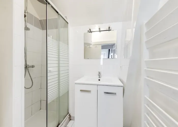 Unit 015 Notre Dame *