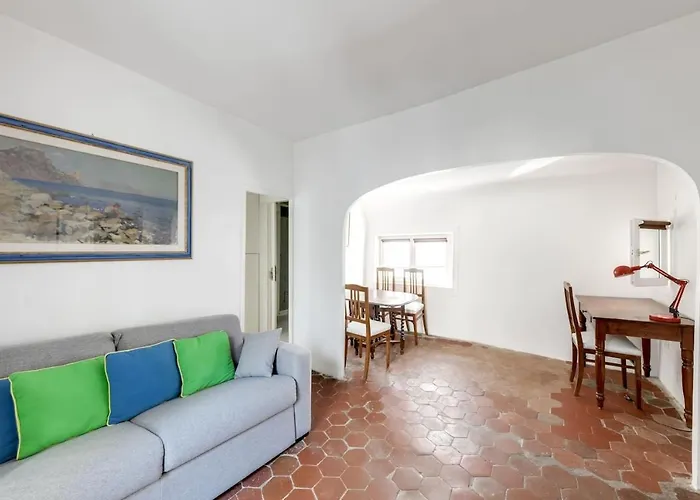 Unit 015 Notre Dame Appartement *